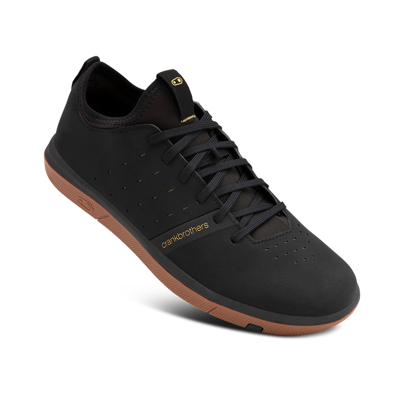 BUTY CRANKBROTHERS STAMP STREET LACE BLACK GOLD - GUM OUTSOLE 7.5 (40 EU)